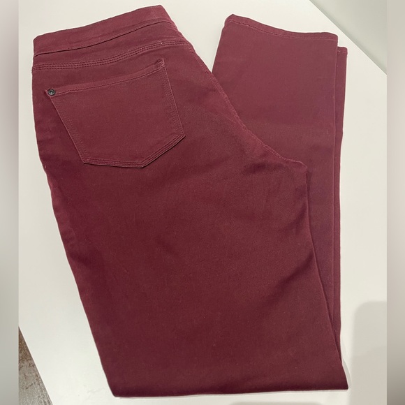 NWOT NYDJ Jeans. Size 12. Not Your Daughters Jeans - Picture 4 of 6